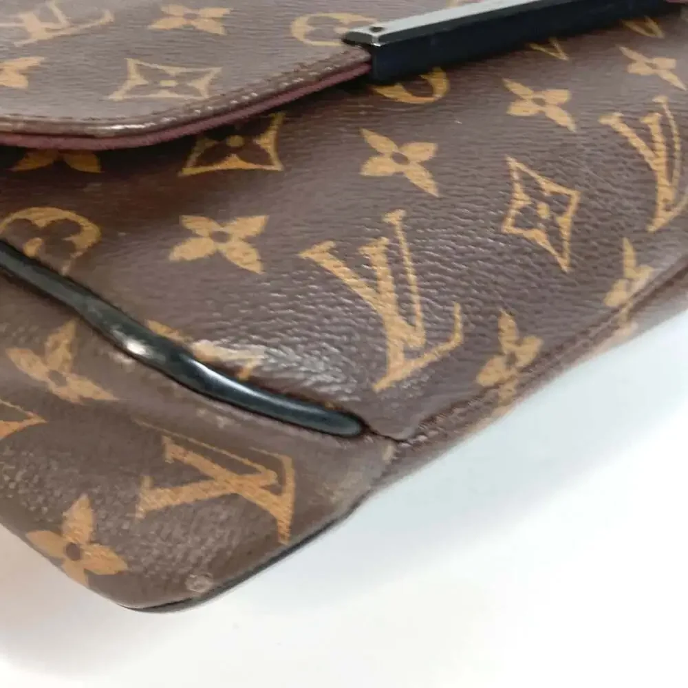 LOUIS VUITTON Black Monogram Canvas Messenger Shoulder Bag - Picture 8 of 16